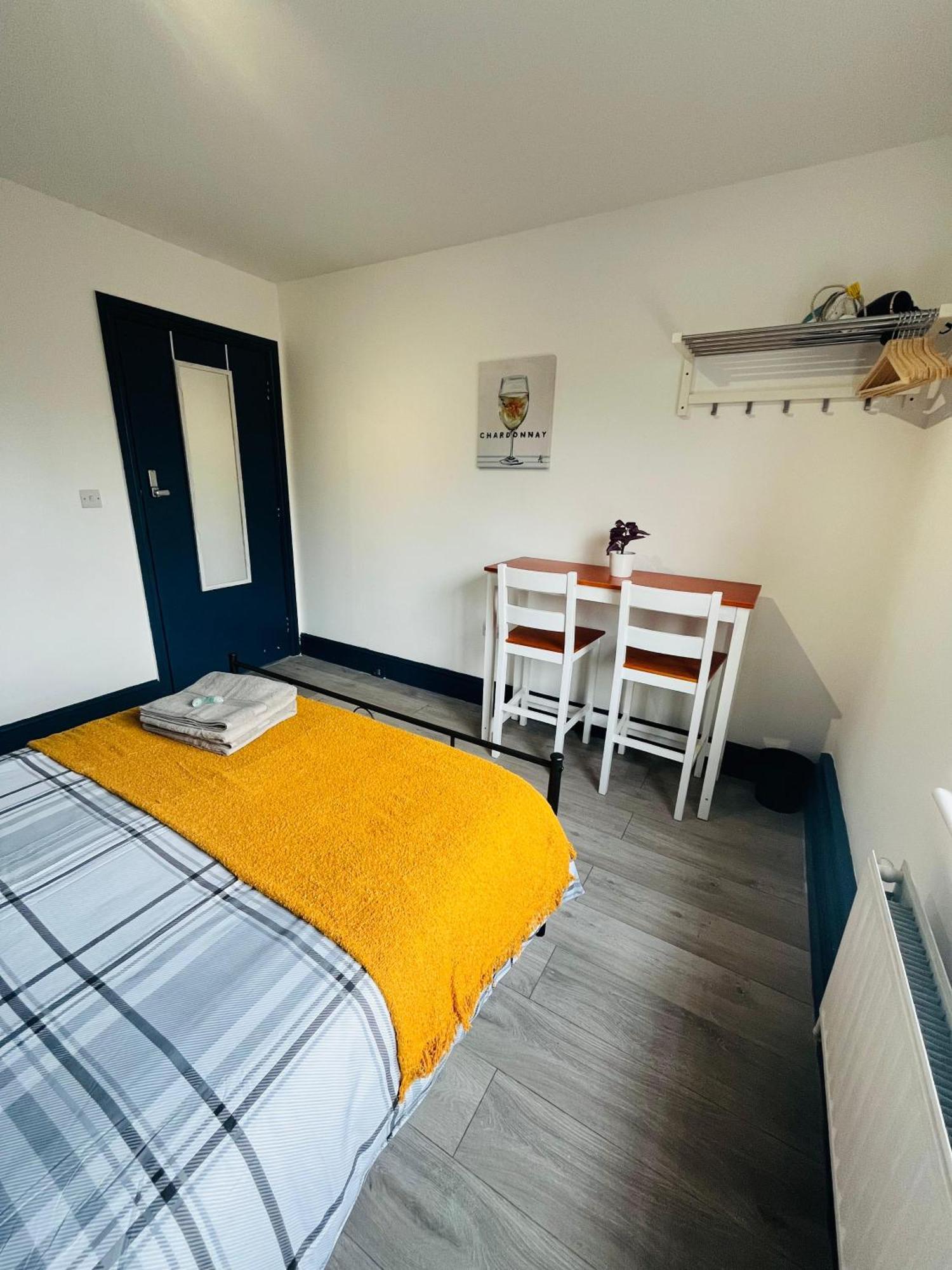 London Budget Rooms 603 Ngoại thất bức ảnh