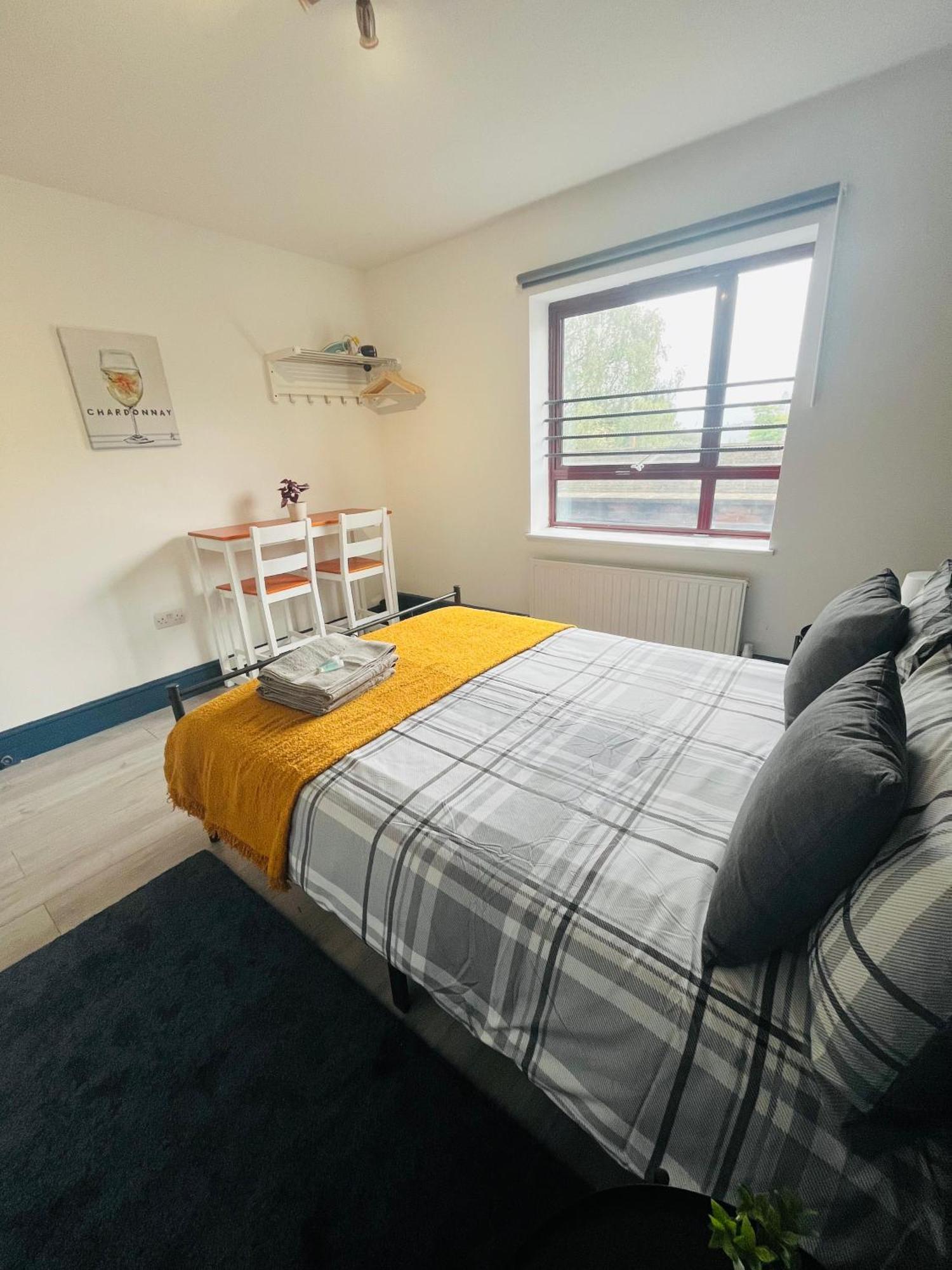 London Budget Rooms 603 Ngoại thất bức ảnh
