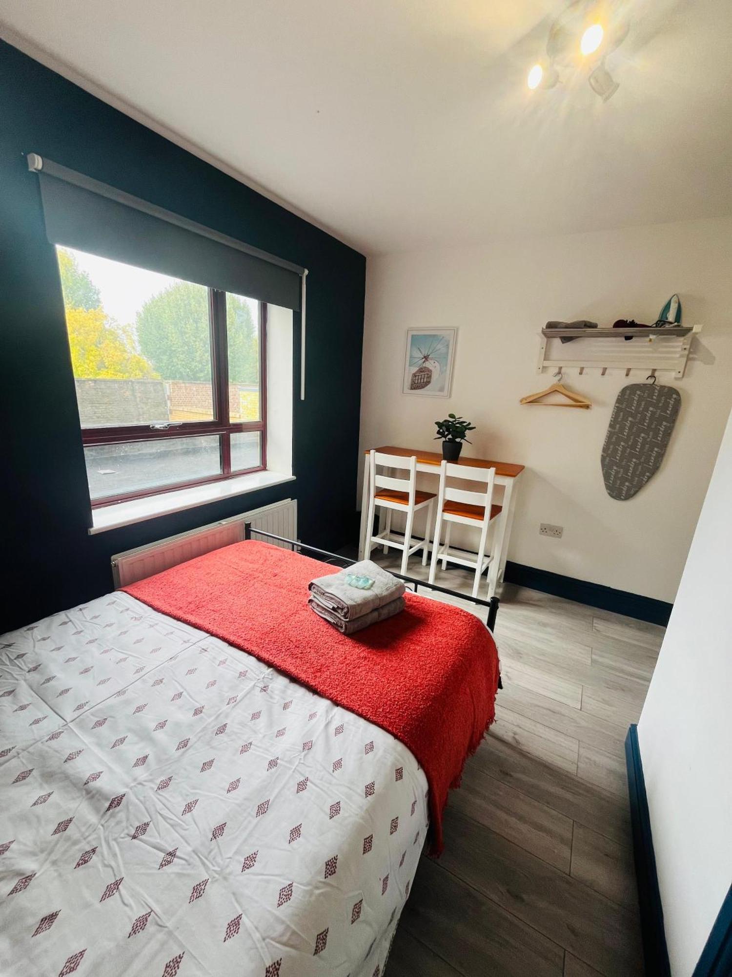 London Budget Rooms 603 Ngoại thất bức ảnh