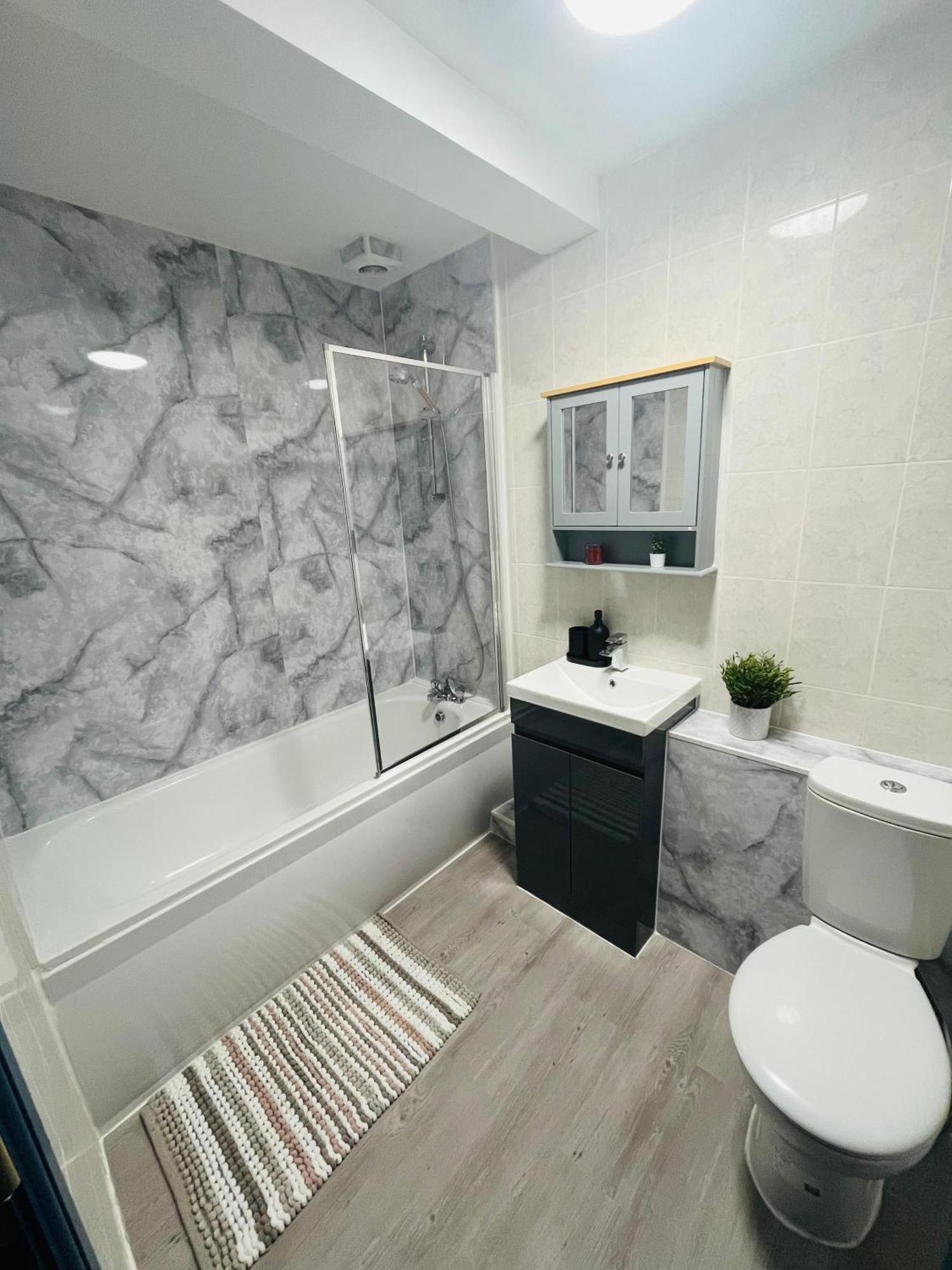 London Budget Rooms 603 Ngoại thất bức ảnh
