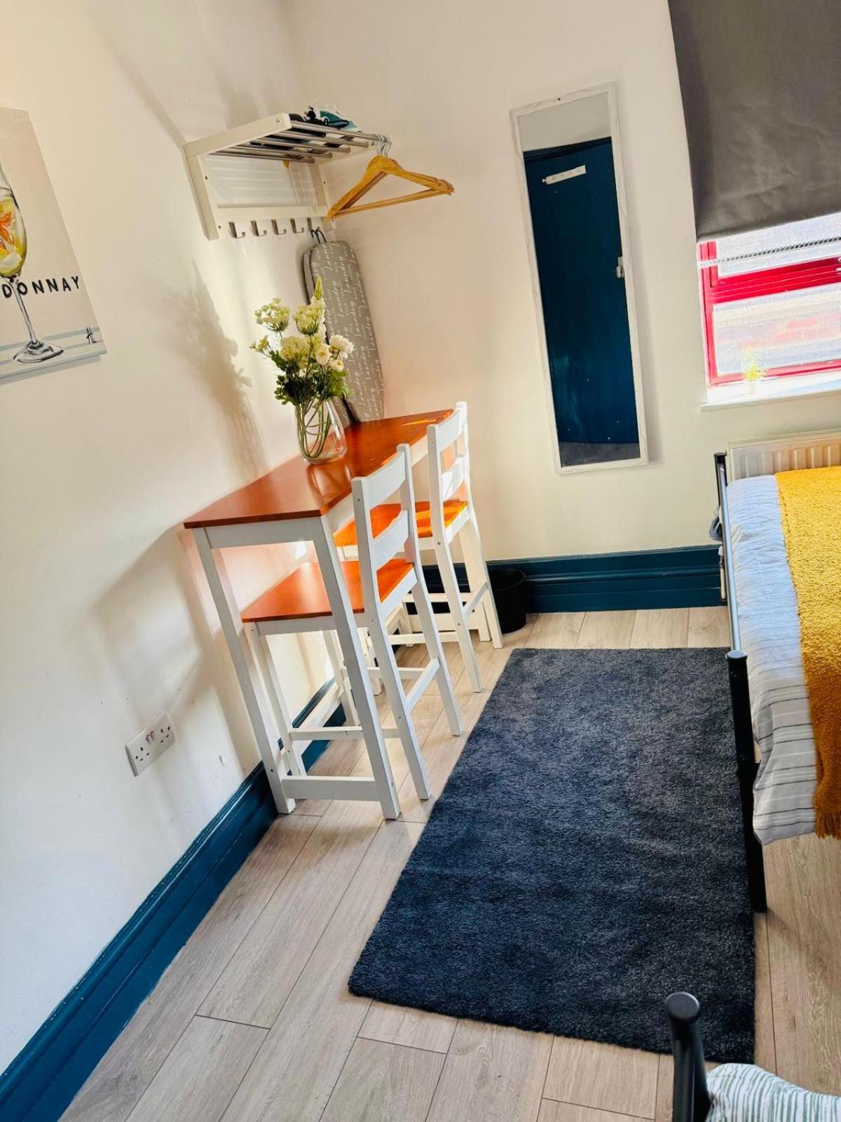 London Budget Rooms 603 Phòng bức ảnh